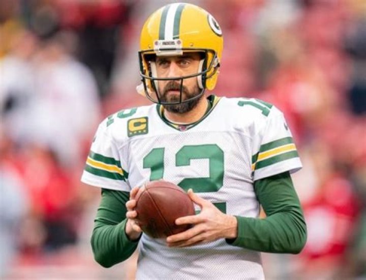 Aaron Rodgers Wife, Girlfriend, Brother, Parents, Family, Net Worth, Gay