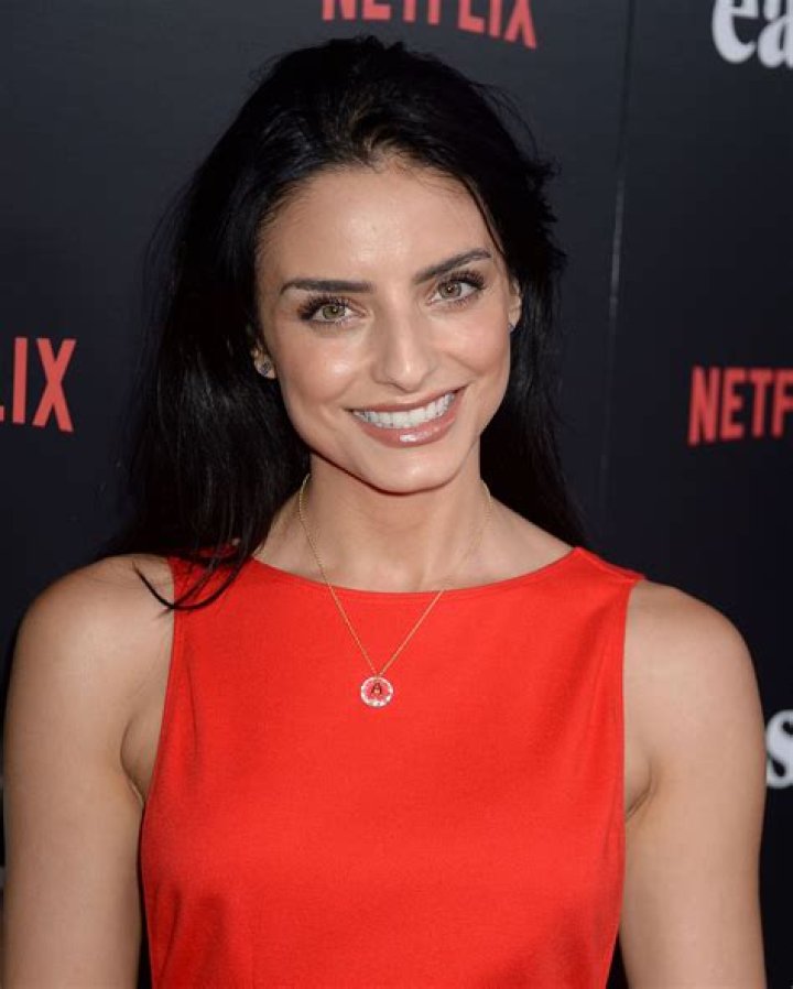 Aislinn Derbez Netflix's Easy Premiere in West Hollywood 9/14/2016