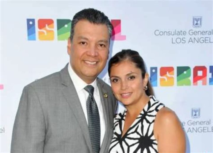 Alex Padilla Bio, Net Worth, Age, Party, Salary, Senator, Election
