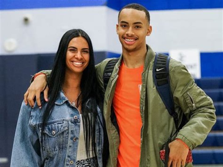 Amari Bailey Mom, Johanna Leia Successful Life Story