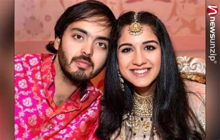 Anant Ambani Wiki, Age, Wife, Family, Biography & More WikiBio
