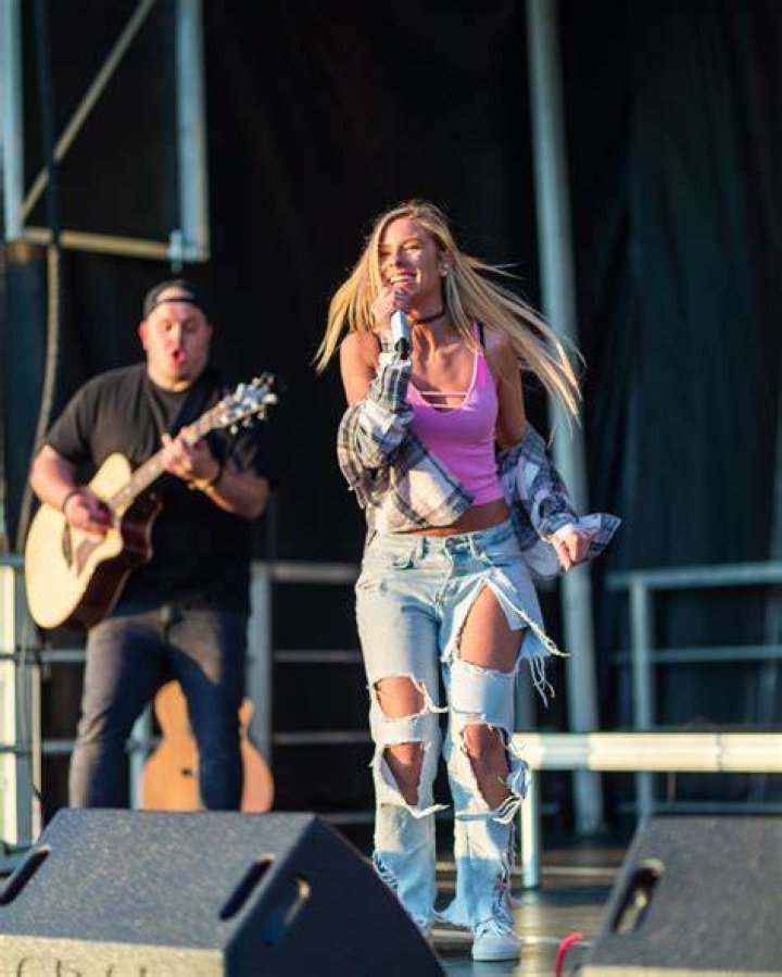 Andie Case Fans YES YES YES Andie Case &hearts; THEY DID IT AGAIN!!