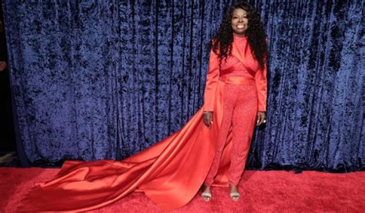 Angie Stone Net Worth 2023 Wiki, Married, Family, Wedding, Salary