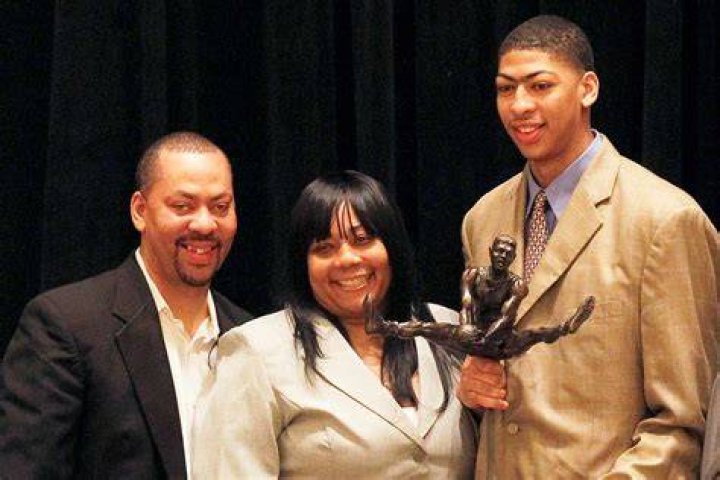 Anthony Davis Parents Latest In Bollywood News
