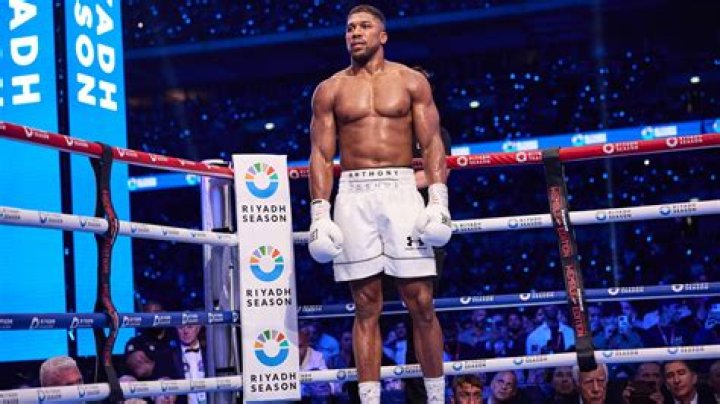 Anthony Joshua's exgirlfriend Who is Nicole Osbourne? Age, profession