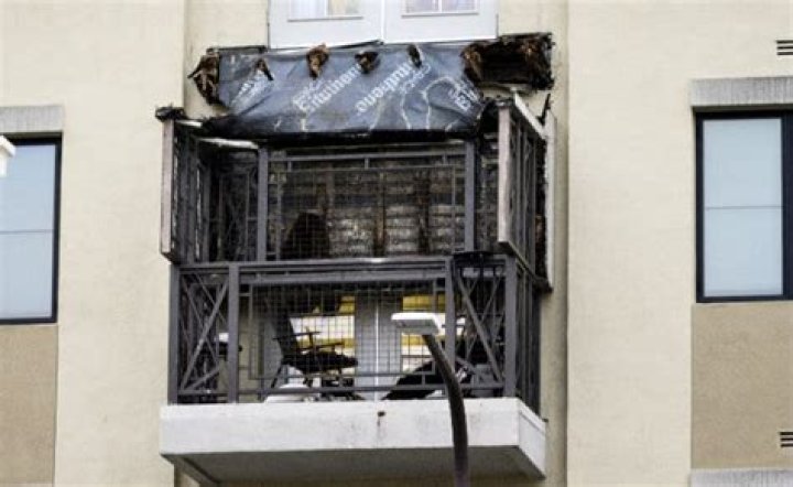 Balcony Collapse Kills 5 Contractor Talk Professional Construction