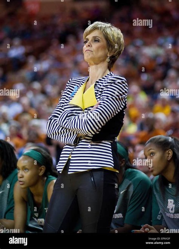 Baylor Lady Bears Coach Kim Mulkey tests positive for COVID19 CW33