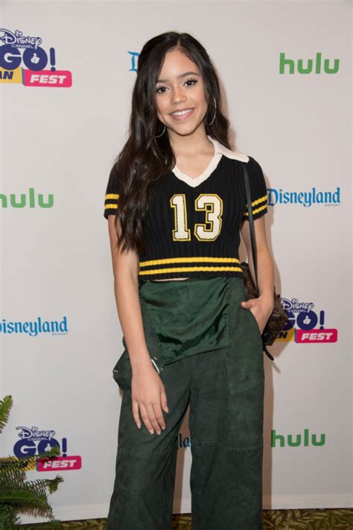 Beauty 😍😍 Jenna ortega, Disney actresses, Beautiful celebrities