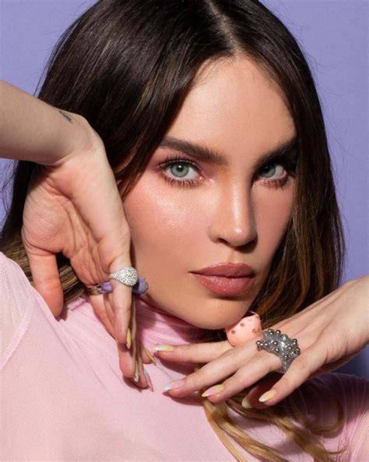 Belinda Peregrín Edad (Age) Parents, Height, Wiki, Biography, Net Worth