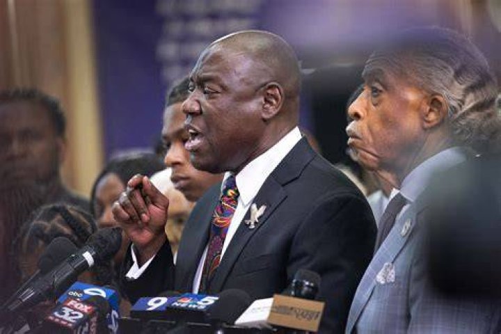 Ben Crump Calls For Investigation Into The Chicago Public School&rsquo;s