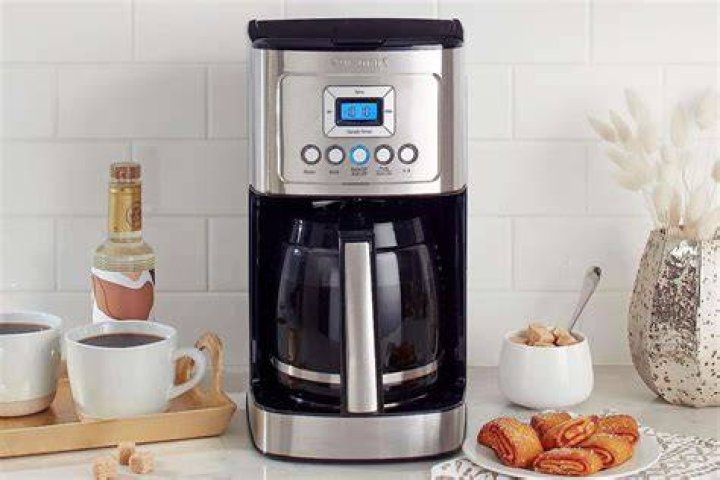 Best Drip Coffee Makers of 2020 Reviewed OXO, Ninja, and More Epicurious