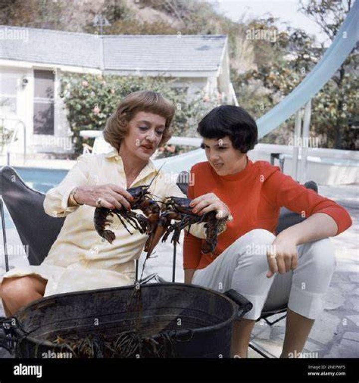 Bette Davis with daughter Margot Merrill, at home in Bel Air