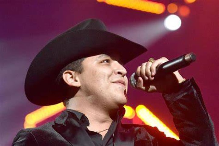 Billets Christian Nodal Places de Concert Christian Nodal 2023 viagogo