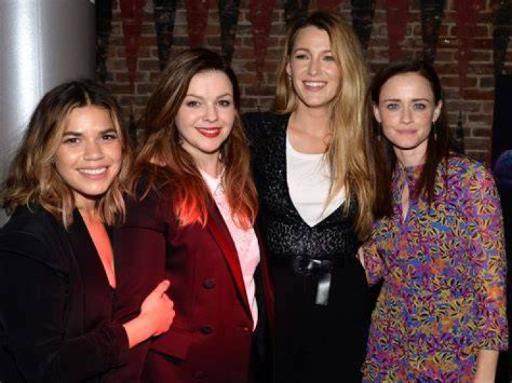 Blake Lively and Sisterhood of the Traveling Pants Cast Reunite to Praise America Ferrer