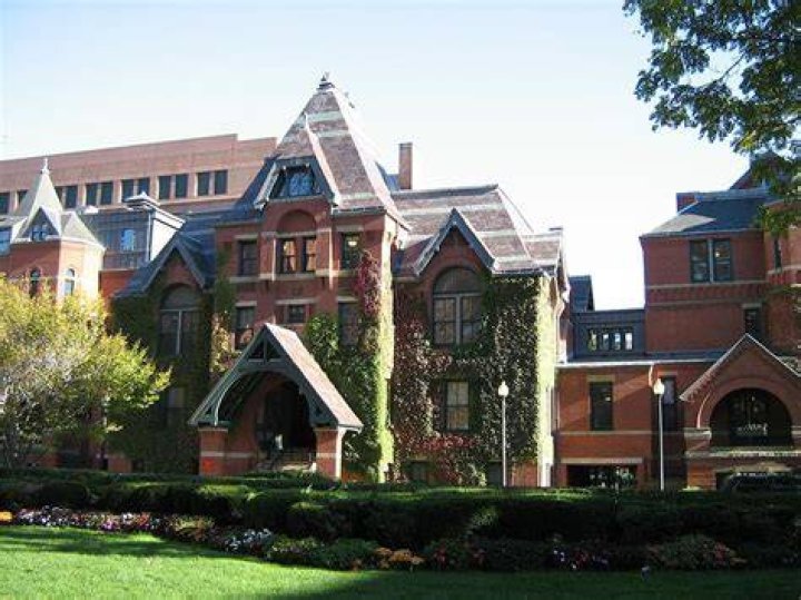 Boston University's Office of Admissions Website Admissions