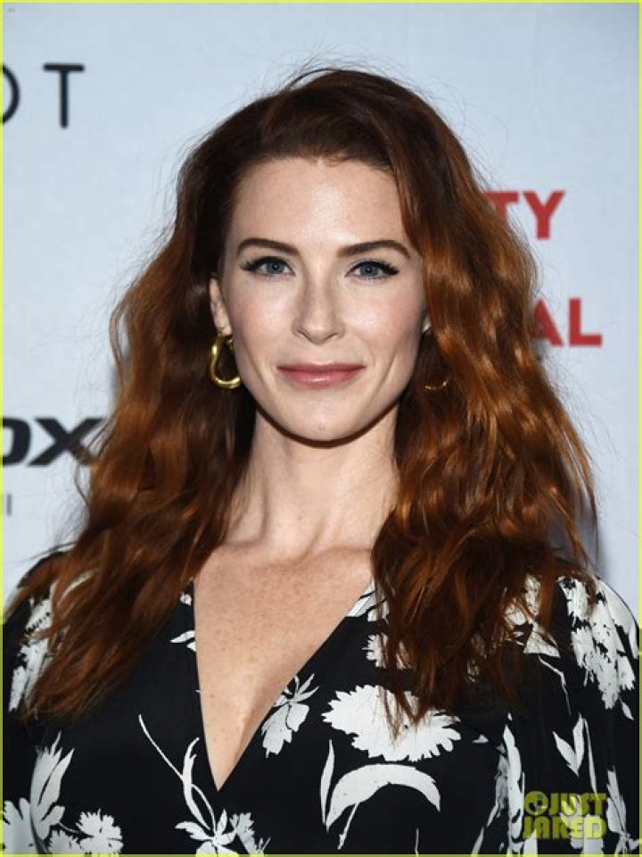 Bridget Regan Will Play Poison Ivy in The CW's 'Batwoman' Season 3