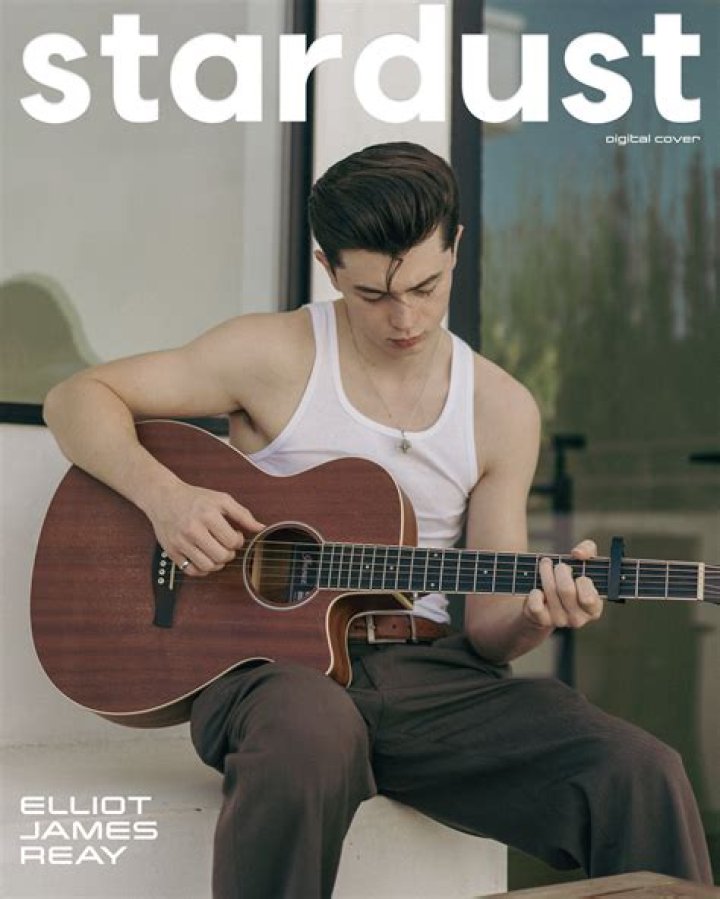Cameo Elliot James Reay