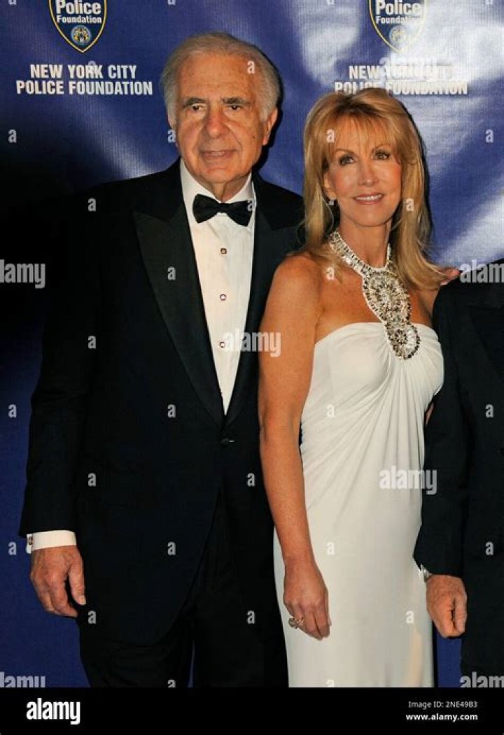 carl icahn and his wife Gail Golden YouTube