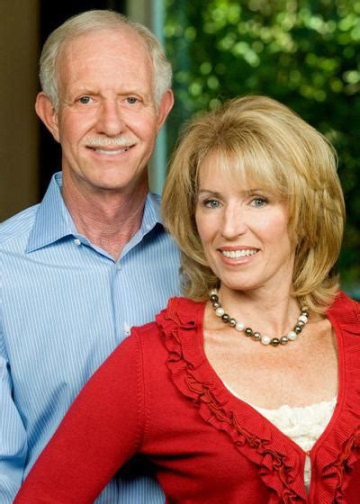 Chesley Sullenberger Biography, Age, Height, Wife, Net Worth, Family ·