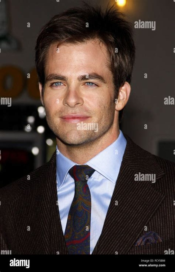 Chris Pine จากเด็กหนุ่มคิ้วยุ่ง ฉายาลูกเป็ดขี้เหร่ ก้าวสู่ดาราฮอลลีวูด