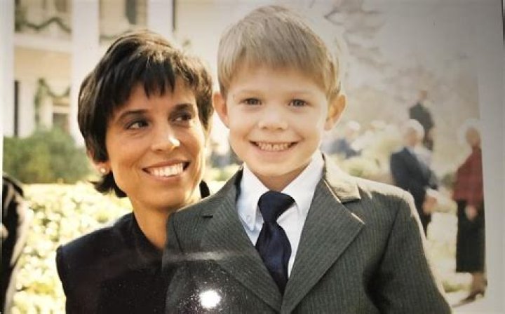 Colin Ford Parents, Meet Father Brian And Mother Diane Ford
