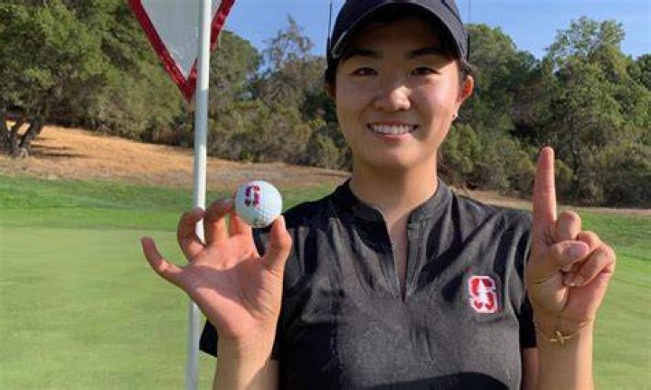 College golf Rose Zhang begins her competitive career at Stanford