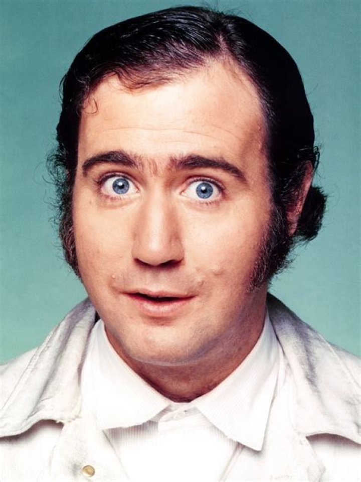 Comedian Andy Kaufman 'faked his death', brother claims BBC News