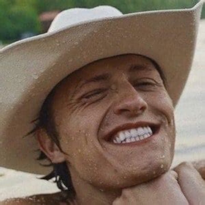 Connor Wood Age Wiki, Net worth, Bio, Height, Girlfriend?
