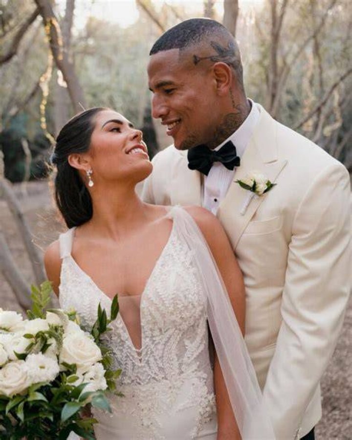 Darren Wiki, Age, Height, Girlfriend, Family, Bioraphy & More