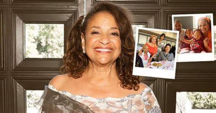 Debbie Allen Shows 3 Generations of Mothers in Her Family along with a