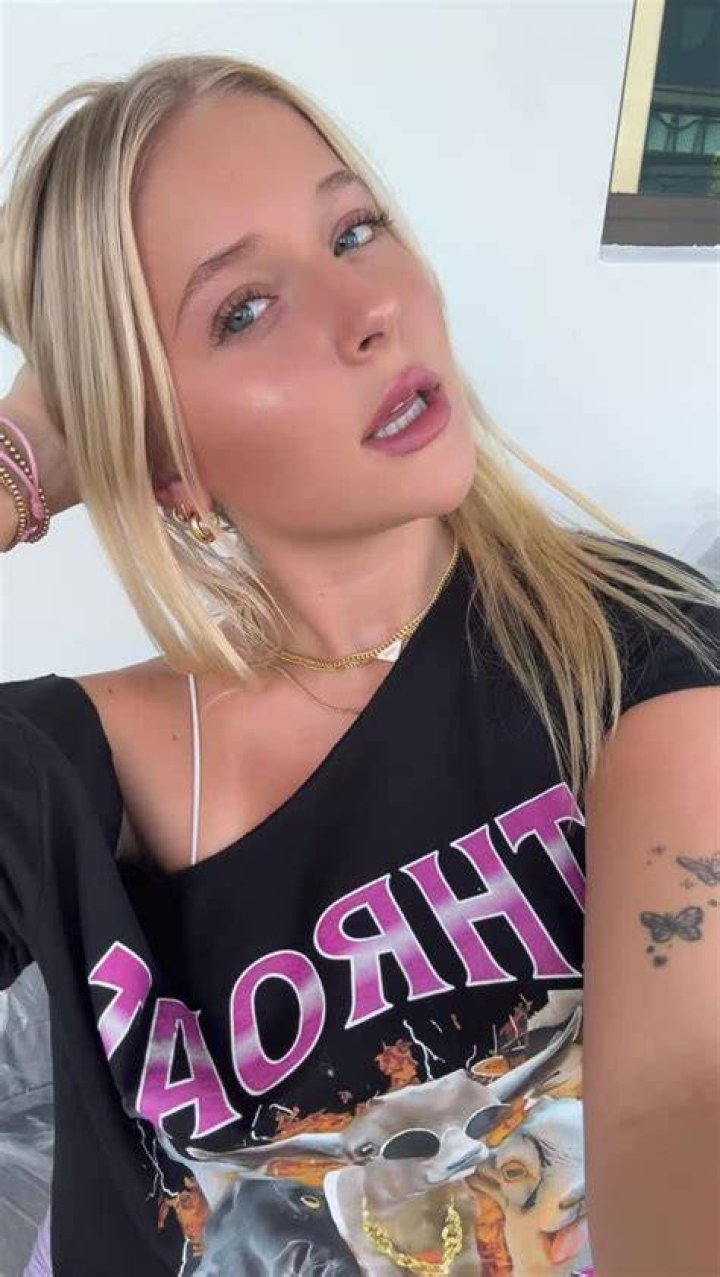 Demandes Claire Lizzy Claire Deyoe LEAKIMEDIA