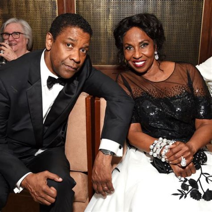 Denzel & Pauletta Washington Married for 32 Years. http//www