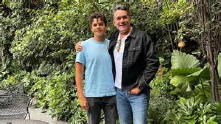 Eduardo Ya&ntilde;ez habla de su dura infancia creciendo en una c&aacute;rcel (VIDEO