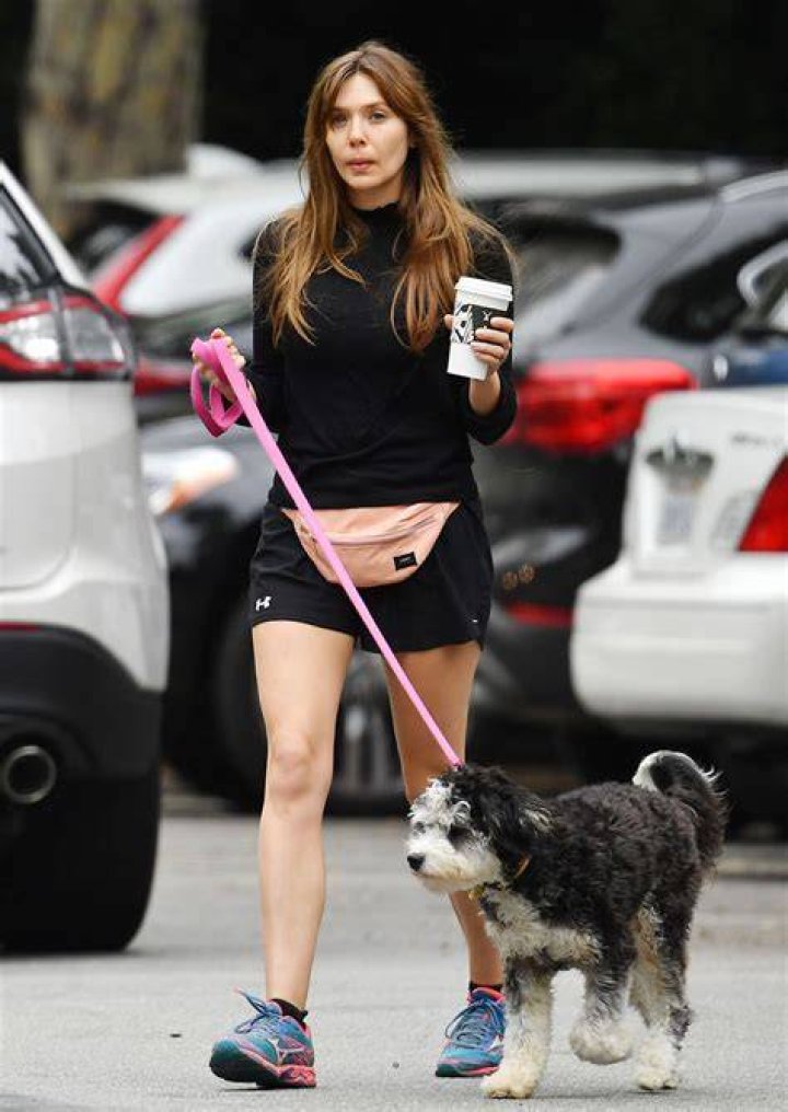 ELIZABETH OLSEN Out with Her Mother in Los Angeles 05/18/2019