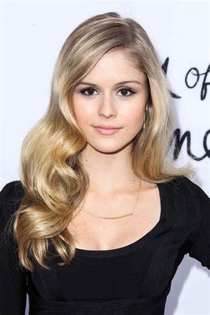 Erin Moriarty Actress Wiki Bio Age Height Weight Boyfriend Net Images