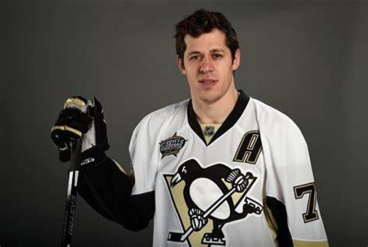 Evgeni Malkin Net Worth (Updated January 2024) Age, Bio, Wiki