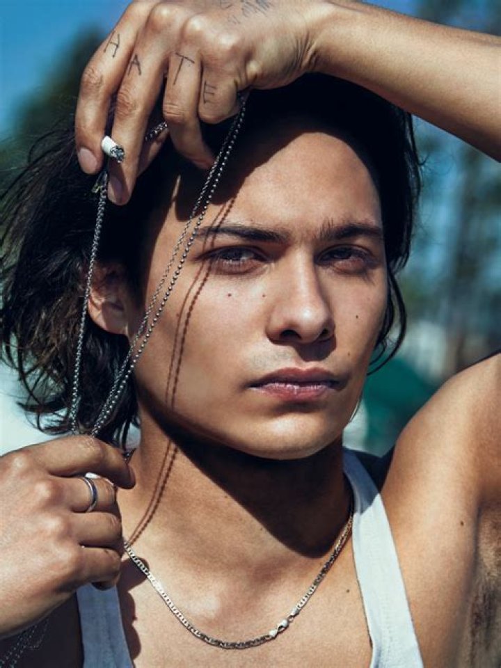 Frank Dillane for Interview Frank Dillane Photo (38445552) Fanpop