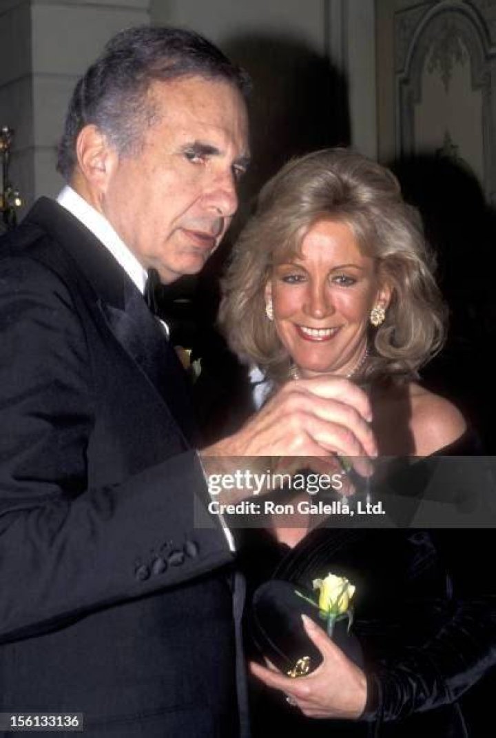 Gail Icahn Businessman Carl Icahn's Wife