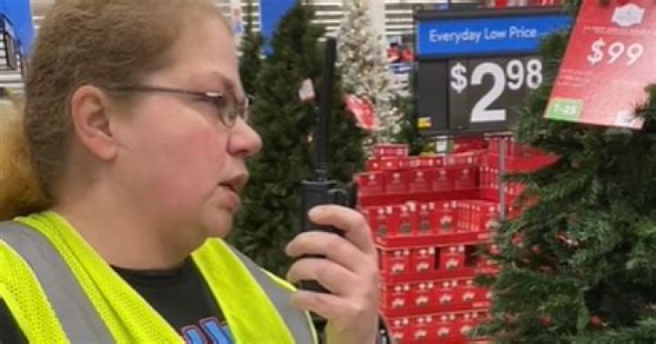 Gail Lewis, Walmart Associate, Signing Out Know Your Meme