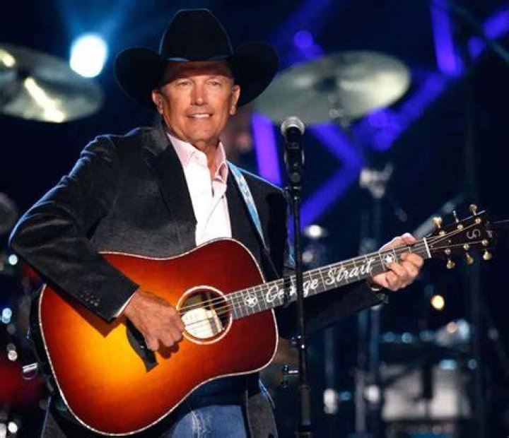 George Strait Age, Wife, Daughter, Family, Biography, Net worth, Height