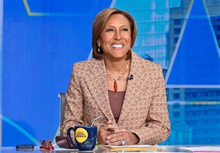 GMA&rsquo;s Robin Roberts launches new podcast based on book, &lsquo;Everybody&rsquo;s