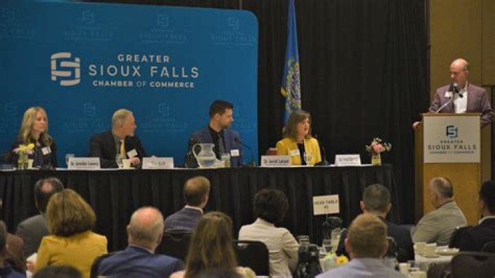 Gosar to discuss business issues News