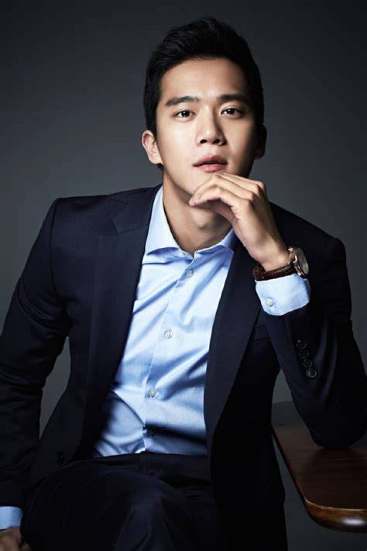 Ha Seok Jin Korean