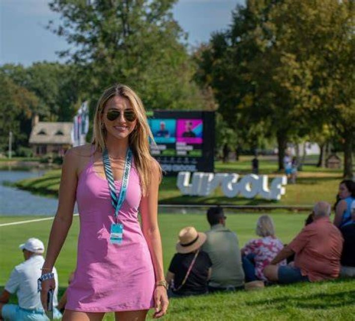 Hannah Cook Barstool Sports r/hot_reporters