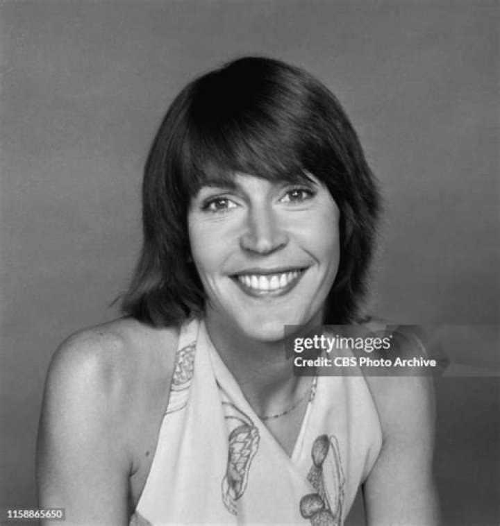 Helen Reddy, who sang the feminist anthem ‘I Am Woman,’ dies at 78