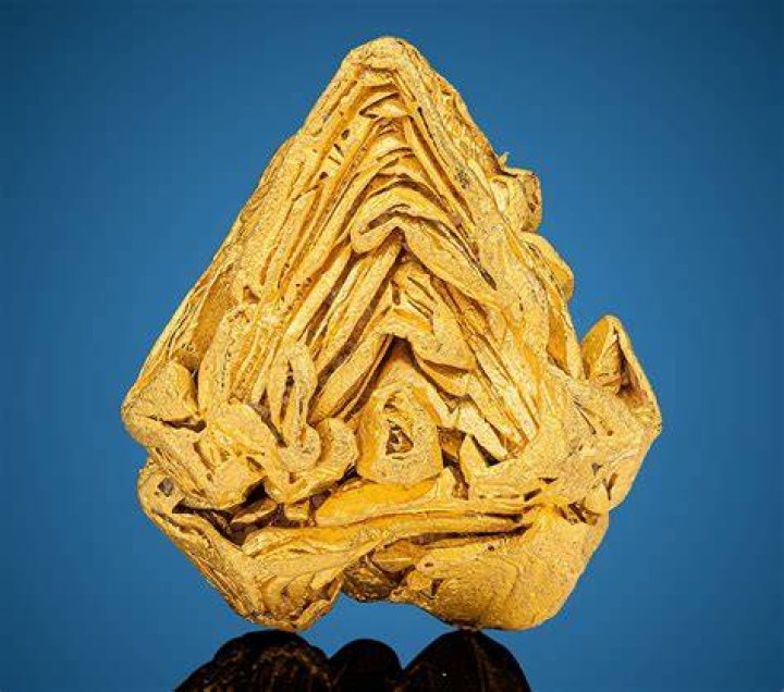 Heritage Auctions Fine Mineral Show