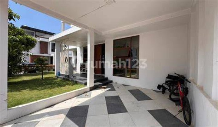 House For Sale In Orchid Road Lekki Lagos 4bedrooms Fully Detached