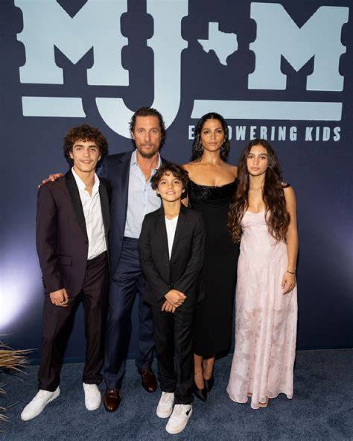 How Many Kids Does Matthew Macfadyen Have? POPSUGAR Celebrity