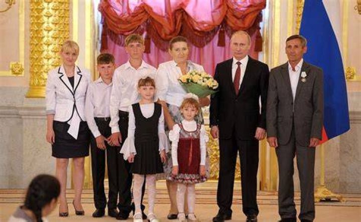 How many kids does Vladimir Putin have? The US Sun