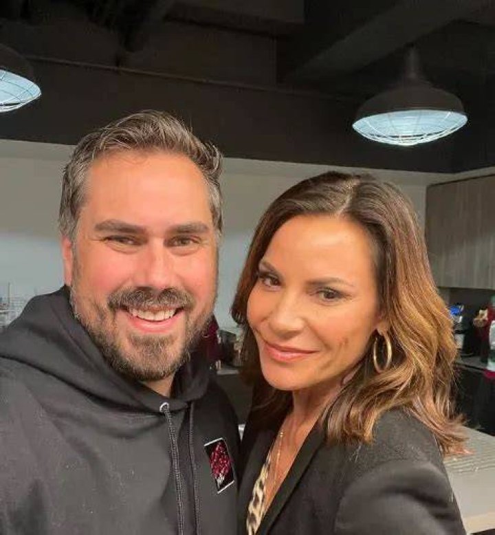 Is Barstool Big Cat married?